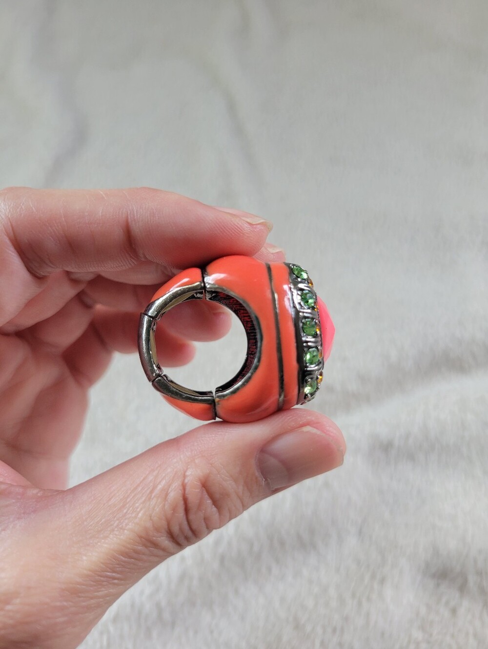 GUC Bold Chunky Mod Coral Pink Cocktail Statement Stretch Ring (US 7.5) - Picture 5 of 15